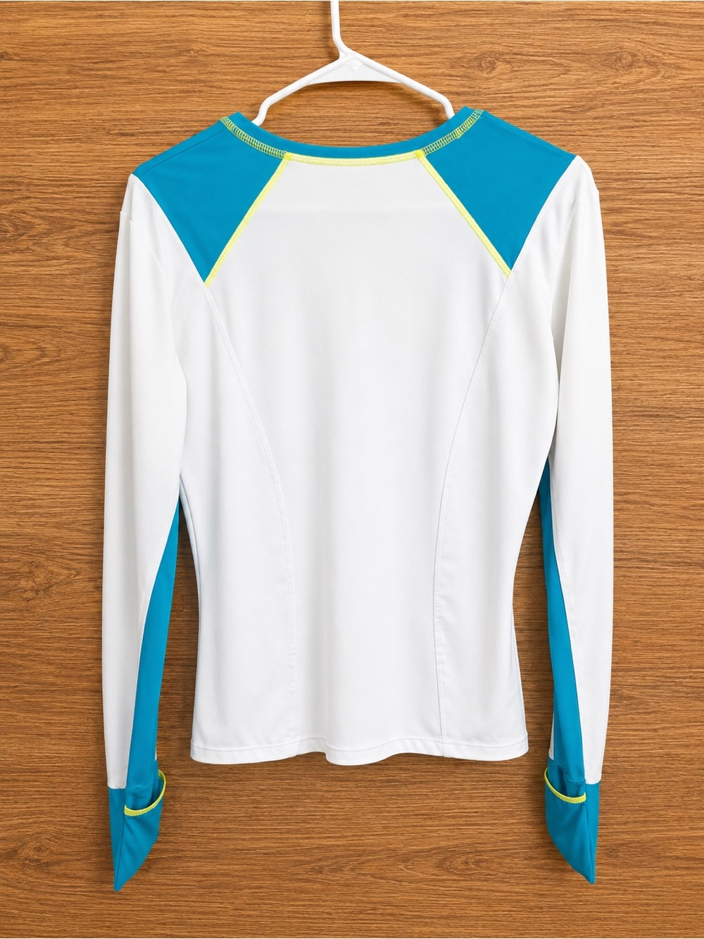Lucky in Love White Athletic Performance Top Teal Trim Neon Stitching L 12 - Picture 2 of 4